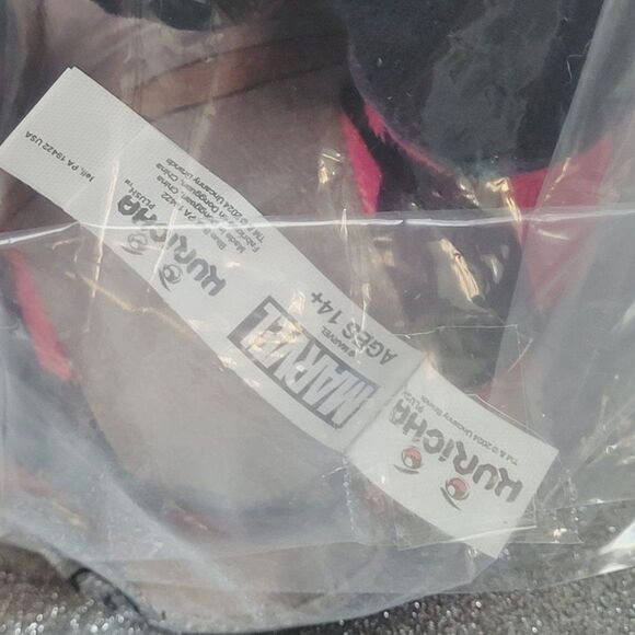 Marvel Dogpool Deadpool 3 Kuricha Sitting Plush Dog 8 Inches Collectible New OOS - Picture 10 of 11